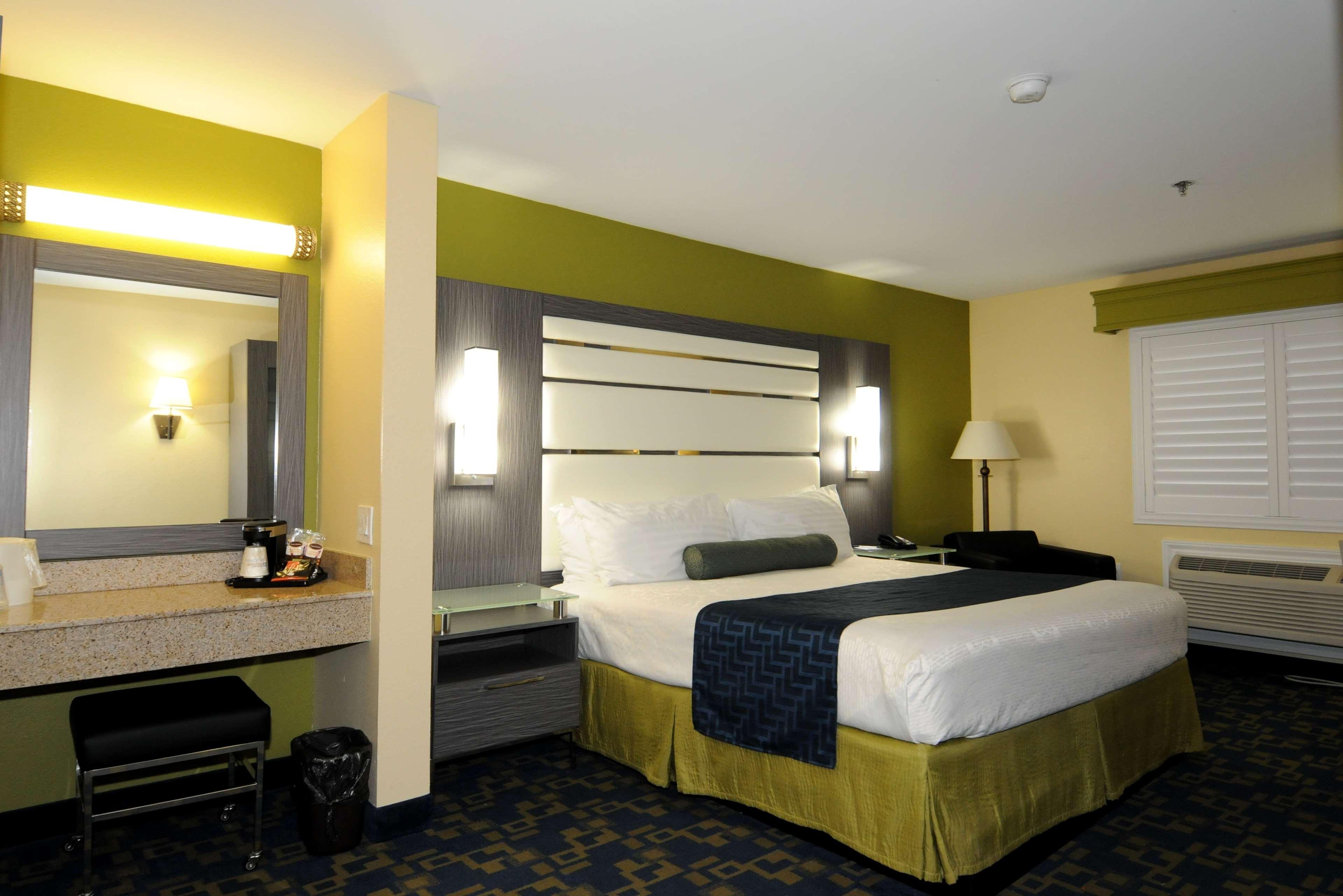 Best Western Antelope Inn & Suites Red Bluff Εξωτερικό φωτογραφία