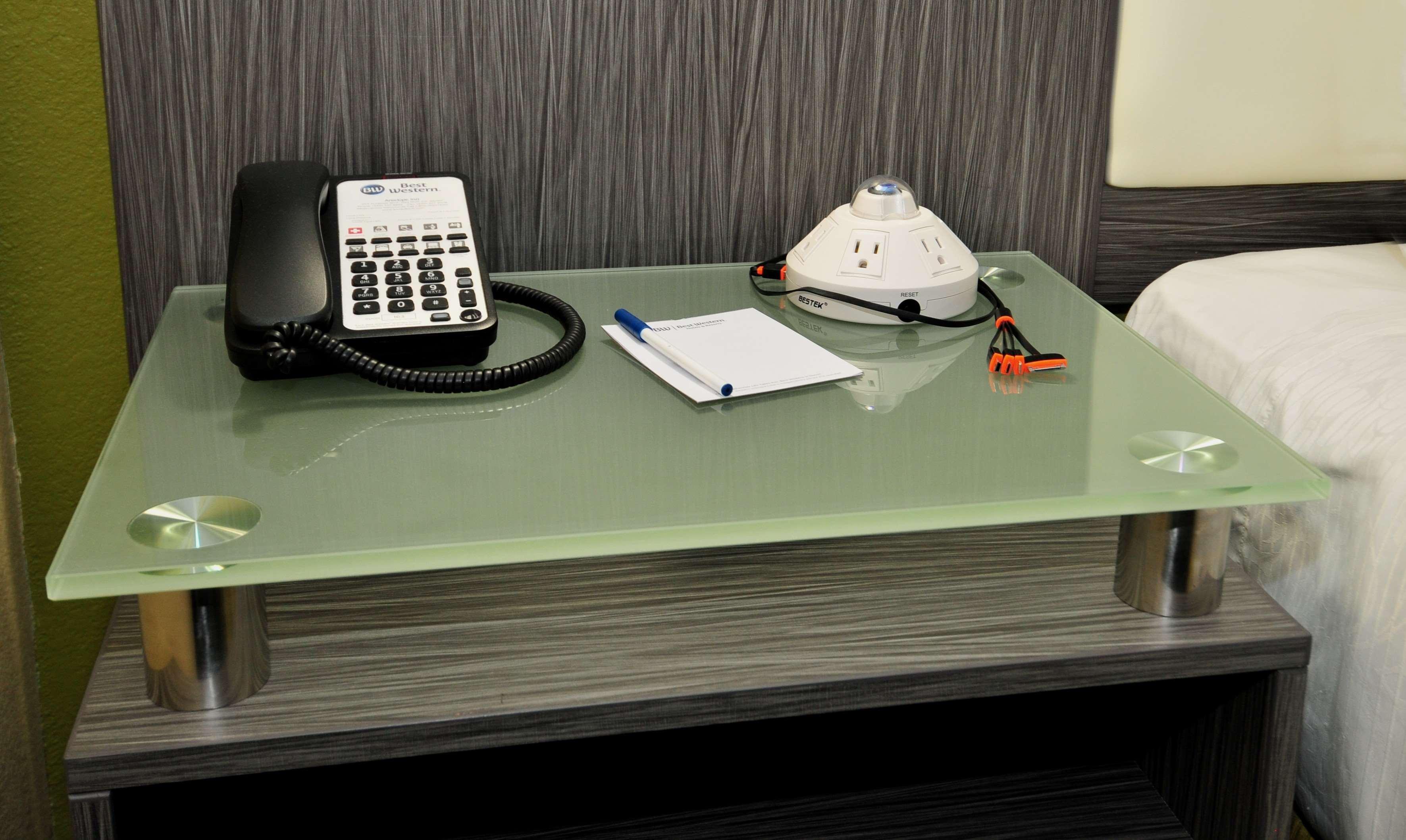 Best Western Antelope Inn & Suites Red Bluff Εξωτερικό φωτογραφία