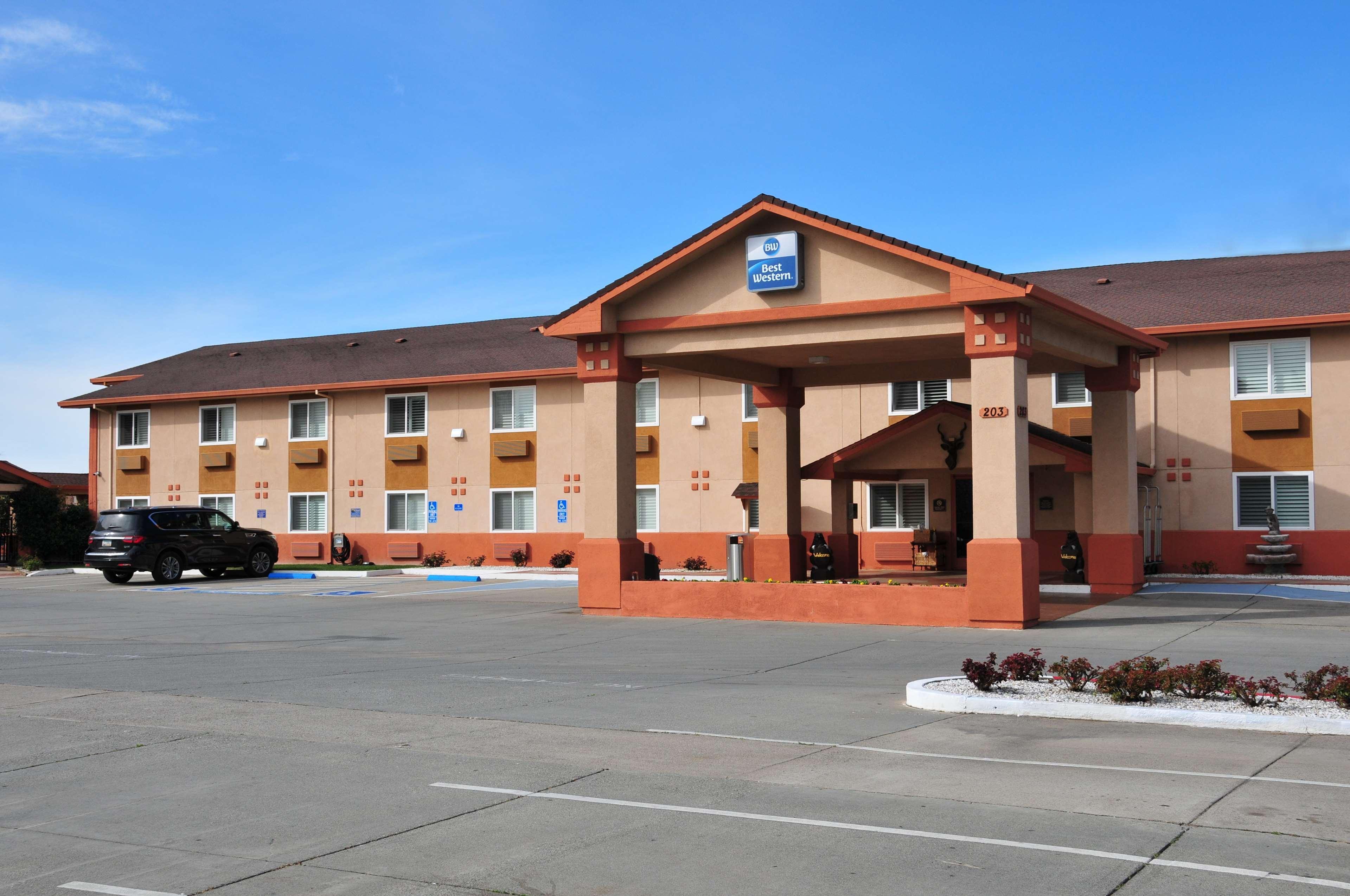 Best Western Antelope Inn & Suites Red Bluff Εξωτερικό φωτογραφία